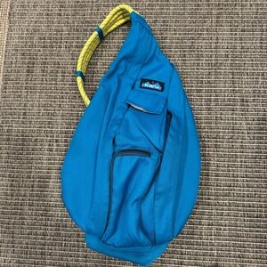 Kavu Original Teal Rope Sling Bag with Yellow Strap